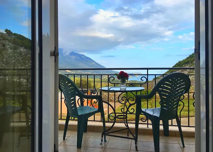 דירה Sunshine Karavádhos