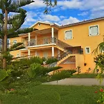 Sunshine Apartment