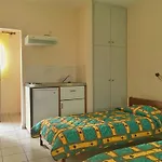 Sunshine Apartment Karavados